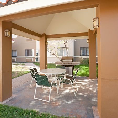 Staybridge Suites Lubbock-University Area By Ihg Exterior foto