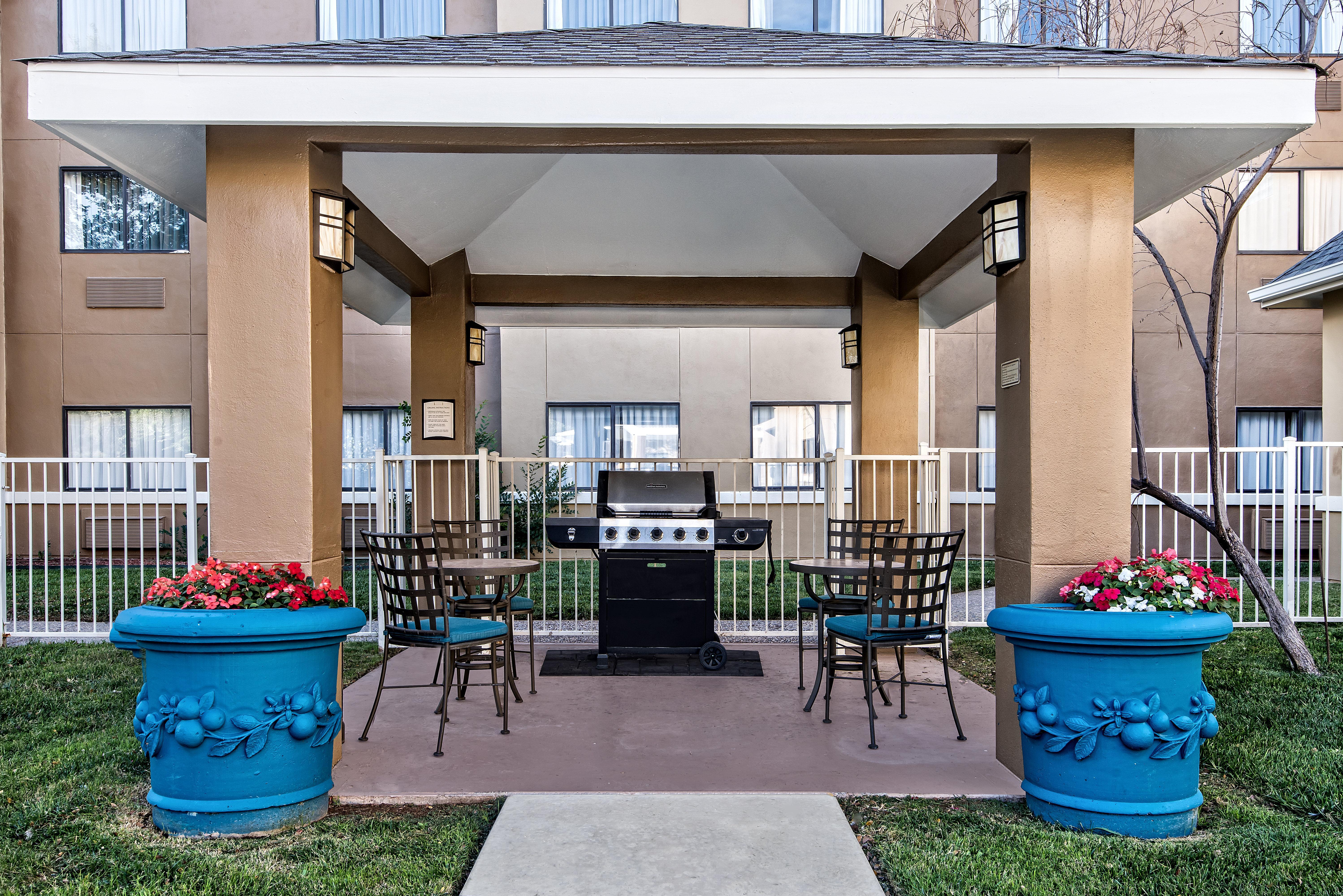 Staybridge Suites Lubbock-University Area By Ihg Exterior foto
