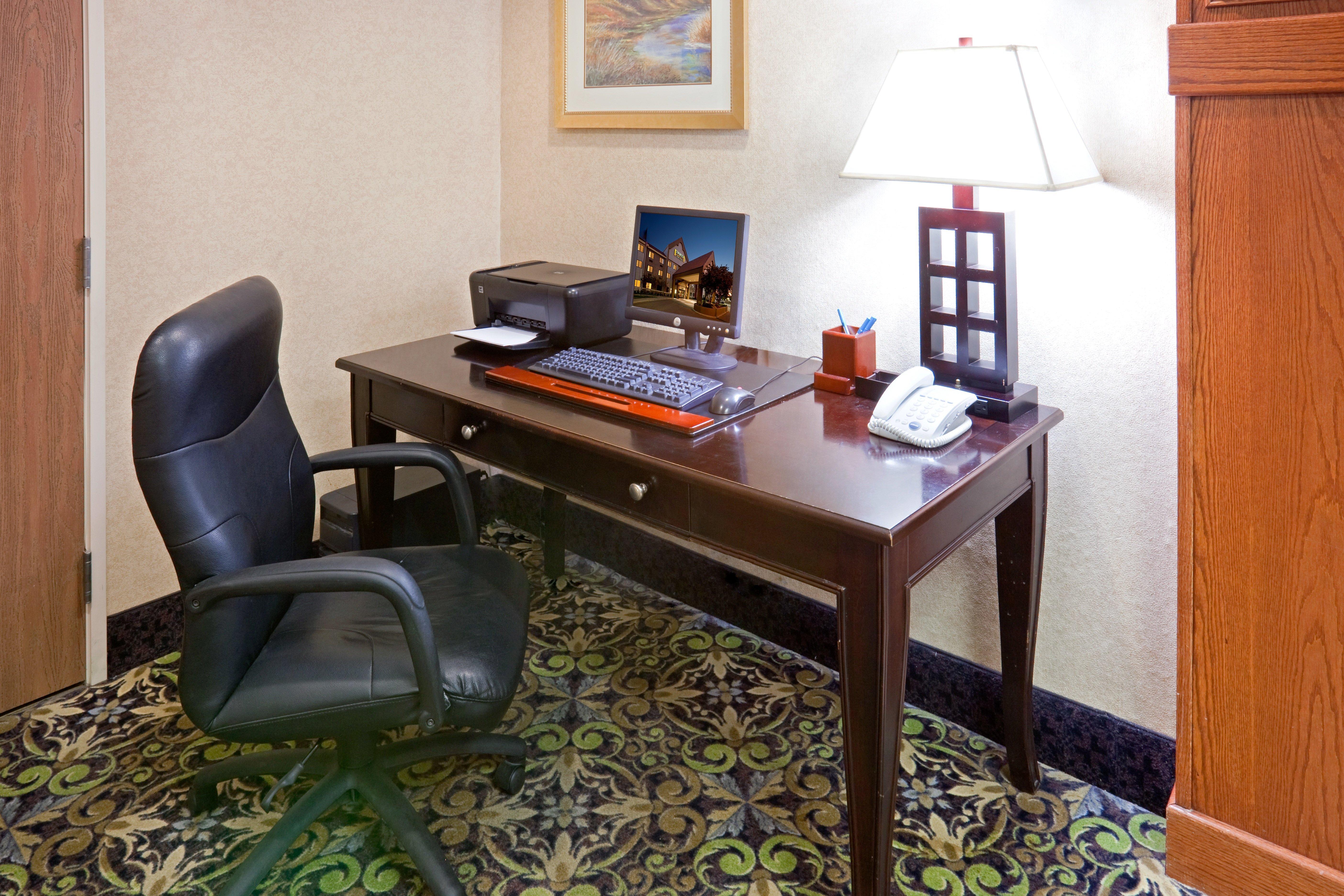 Staybridge Suites Lubbock-University Area By Ihg Exterior foto