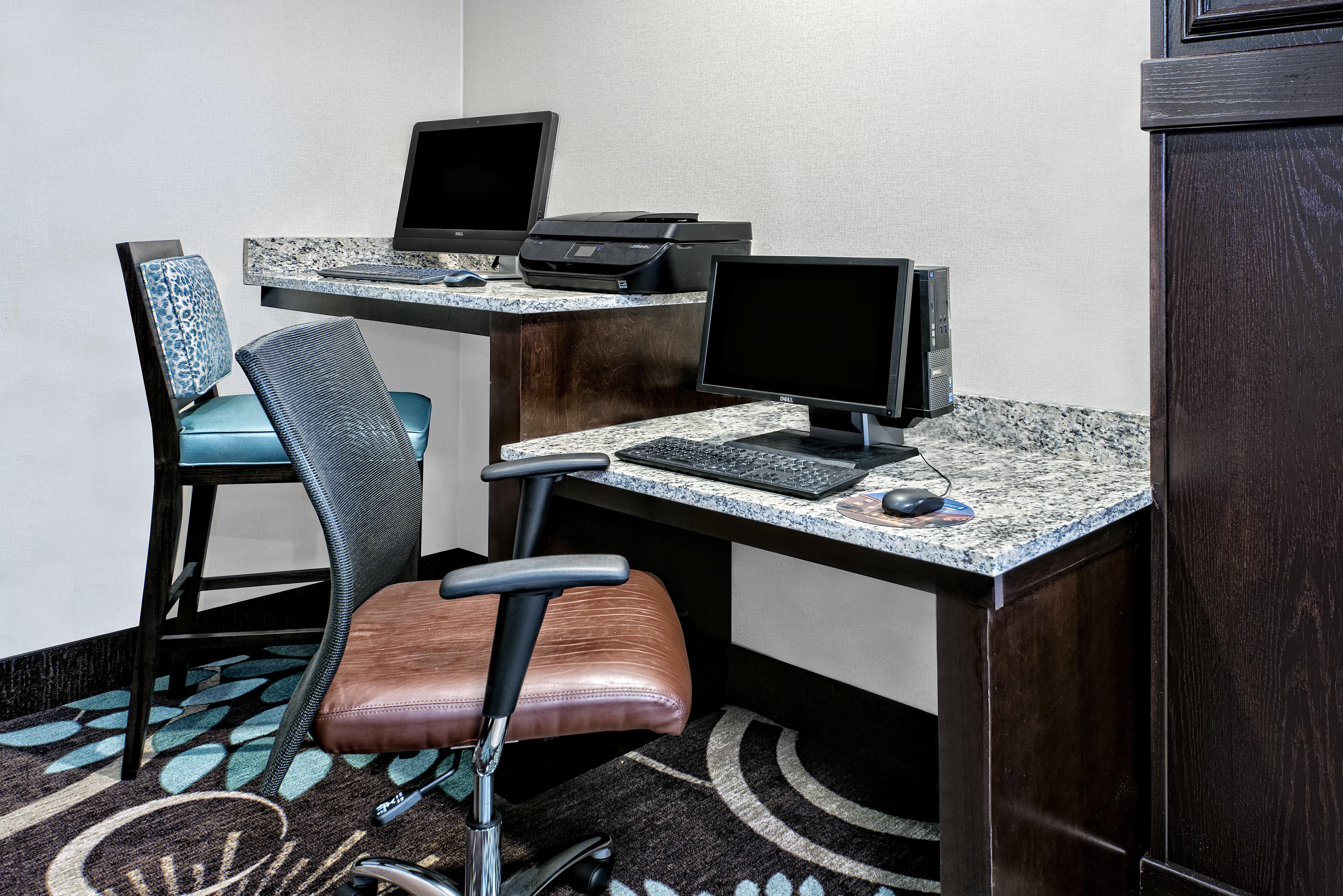 Staybridge Suites Lubbock-University Area By Ihg Exterior foto